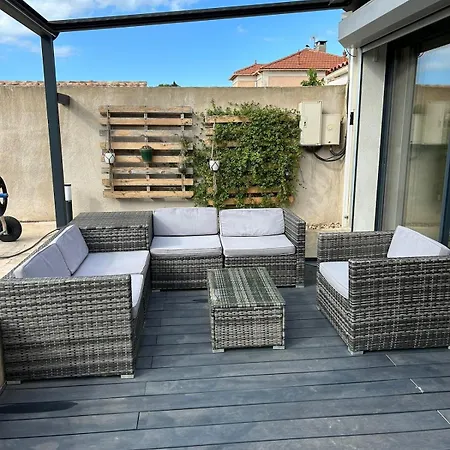 Charmante Au Brusc Avec Piscine A 10min A Pied De La Villa